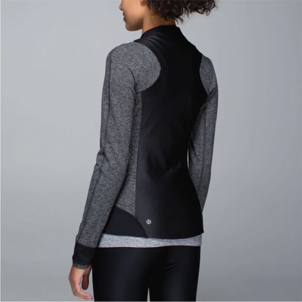 Lululemon‎ Emerge Renewed Jacket Giant Herringbone Heathered Black Sz 10 - Picture 3 of 7